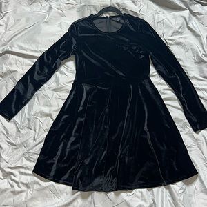 Beautiful black dress